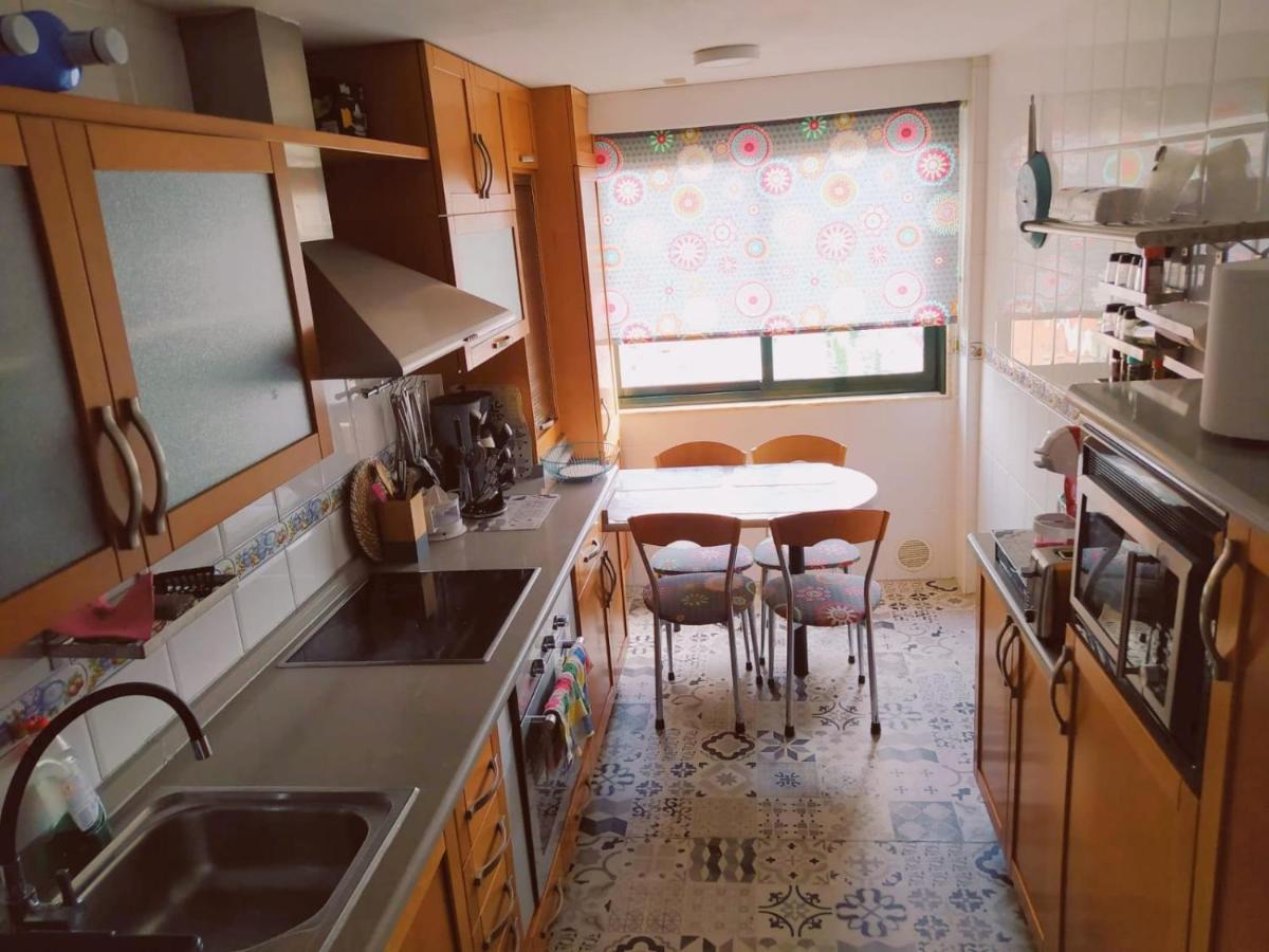 Duplex Amplio,Parking Wifi, 2 Terrazas, Bien Conectado Con Playas, Zona Segura Διαμέρισμα Βίγκο Εξωτερικό φωτογραφία