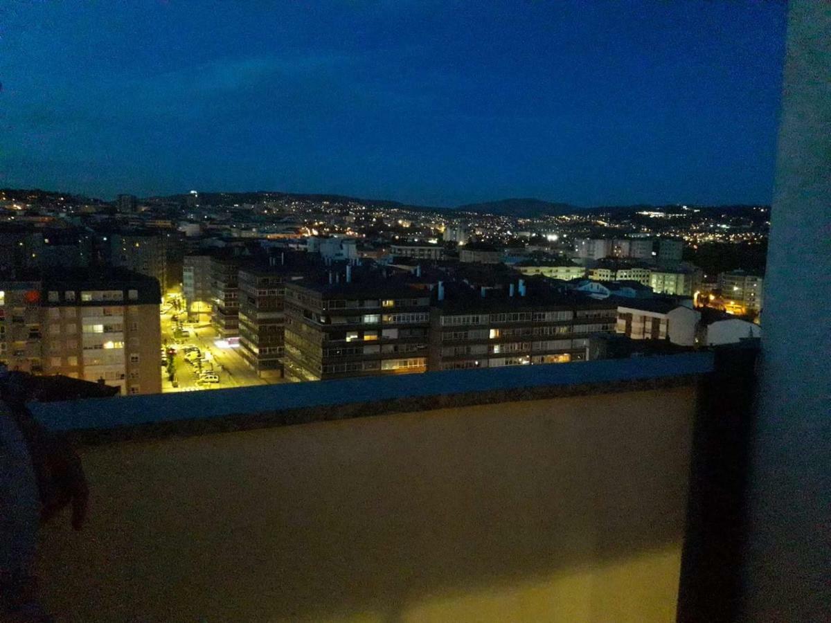 Duplex Amplio,Parking Wifi, 2 Terrazas, Bien Conectado Con Playas, Zona Segura Διαμέρισμα Βίγκο Εξωτερικό φωτογραφία